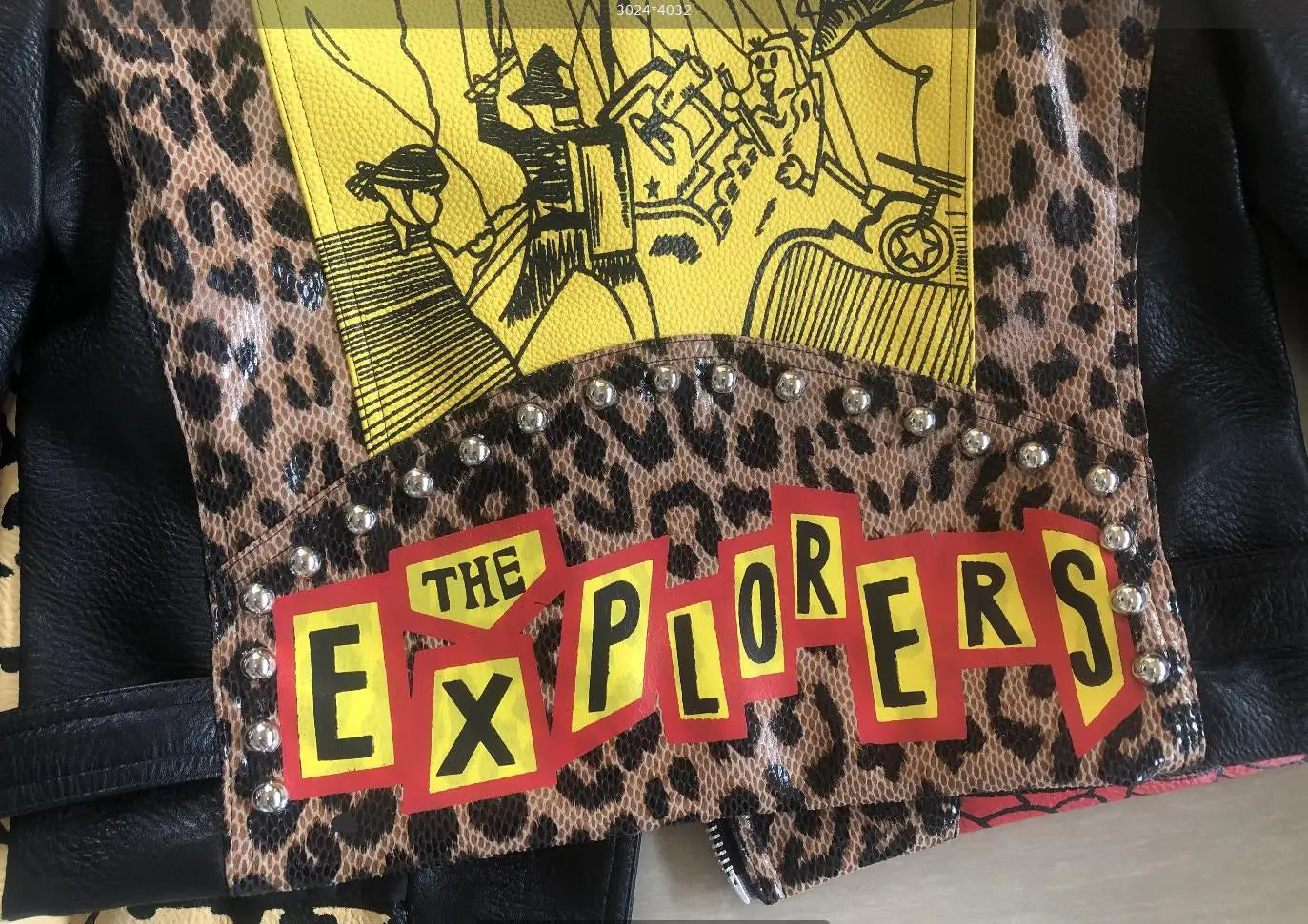 Autumn spring Locomotive graffiti cartoon pu Leather Jacket female Punk Style was thin Motorcyle Jackets Coat with belt F1962 SS69