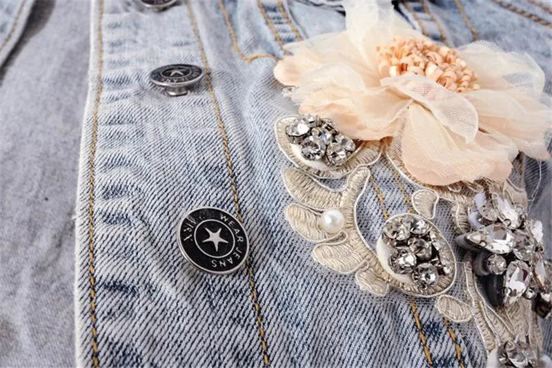 2024 New Autumn Women’s Denim Jacket Long Sleeve Overcoat Loose Three-dimensional Button Pearls Outwear Ripped Jeans Jackets SS69