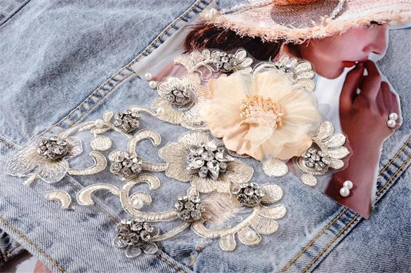 2024 New Autumn Women’s Denim Jacket Long Sleeve Overcoat Loose Three-dimensional Button Pearls Outwear Ripped Jeans Jackets SS69