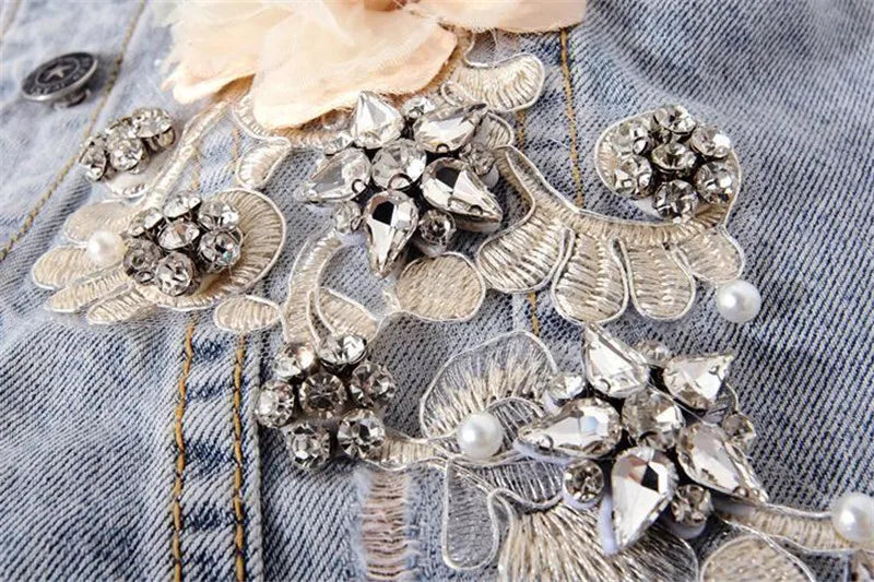 2024 New Autumn Women’s Denim Jacket Long Sleeve Overcoat Loose Three-dimensional Button Pearls Outwear Ripped Jeans Jackets SS69