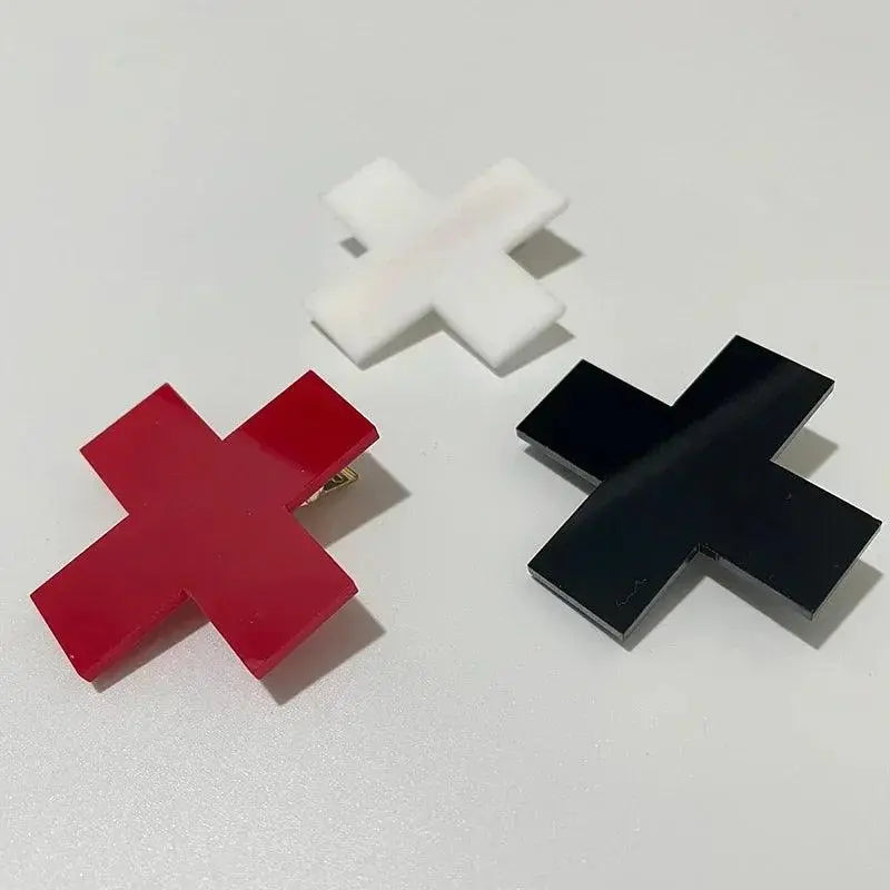 Harajuku Punk Gothic Trendy Diablo Red Cross Hair Clip Medical Creative Cool Lolita Spicy Girls Y2k Accessories Womens pins SS69
