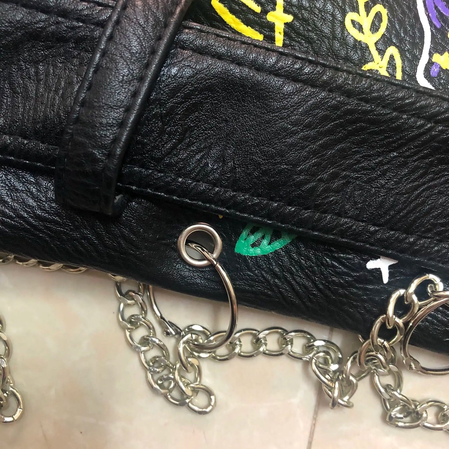 Fashion chain beading leather jacket Locomotive graffiti cartoon pu Leather Jacket female Punk Motorcyle Jacket with belt F2161 SS69