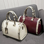 European Brand Design Chain Motorcycle Bags Women Clothing Shoulder Rivet Zipper Jacket Bag Messenger Bag Women Leather Handbags