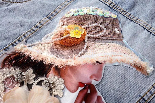 2024 New Autumn Women’s Denim Jacket Long Sleeve Overcoat Loose Three-dimensional Button Pearls Outwear Ripped Jeans Jackets SS69