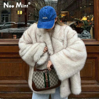 Neo Mint 2025 Winter Ins Hot Fashion Girls Oversized Gradient Fur Coat Women Thick Warm Outerwear Fluffy Faux Fox Fur Jacket SS69