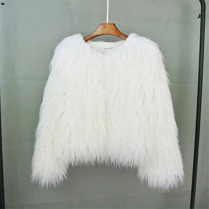 New Autumn Winter Warm Women Faux Fur Coat Loose Black White Pink Plush Coat Female Fur Jacket - SS69