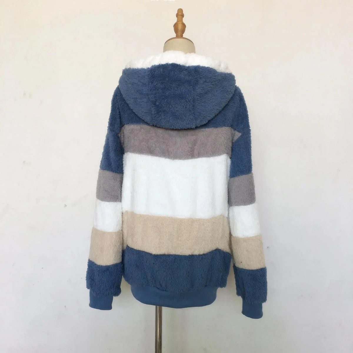 Oversized Jacket for Women 2025 New Autumn Winter Warm Plush Pocket Hooded Streetwear Loose Lady Outerwear Coat Roupas Feminina SS69