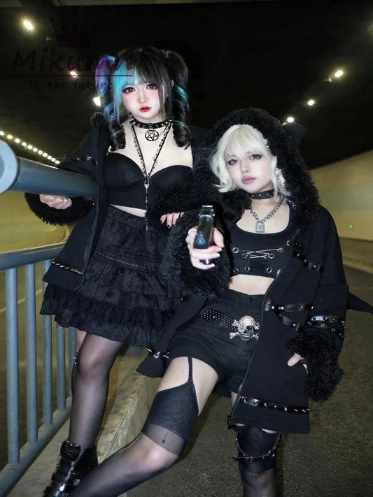 Punk Gothic Black Bat Devil Wings Rivet Plush Thickened Warm Coat Harajuku Streetwear Winter Women Jacket Hooded Zipper Outwear SS69