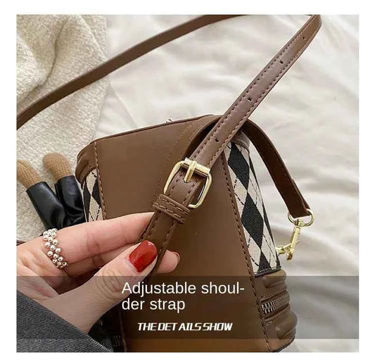 Women's Bag for Women Fashion Luxury Designer Zipper Small Handbags For Women Leather Bucket Shoulder Bag 2023 New Trend Pendant