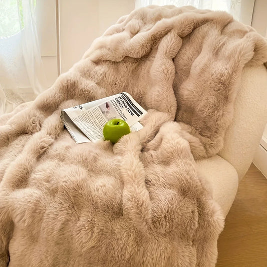 ROSEKIND Faux Rabbit Fleece Blanket, 100% Polyester Knitted Throw, 1610g