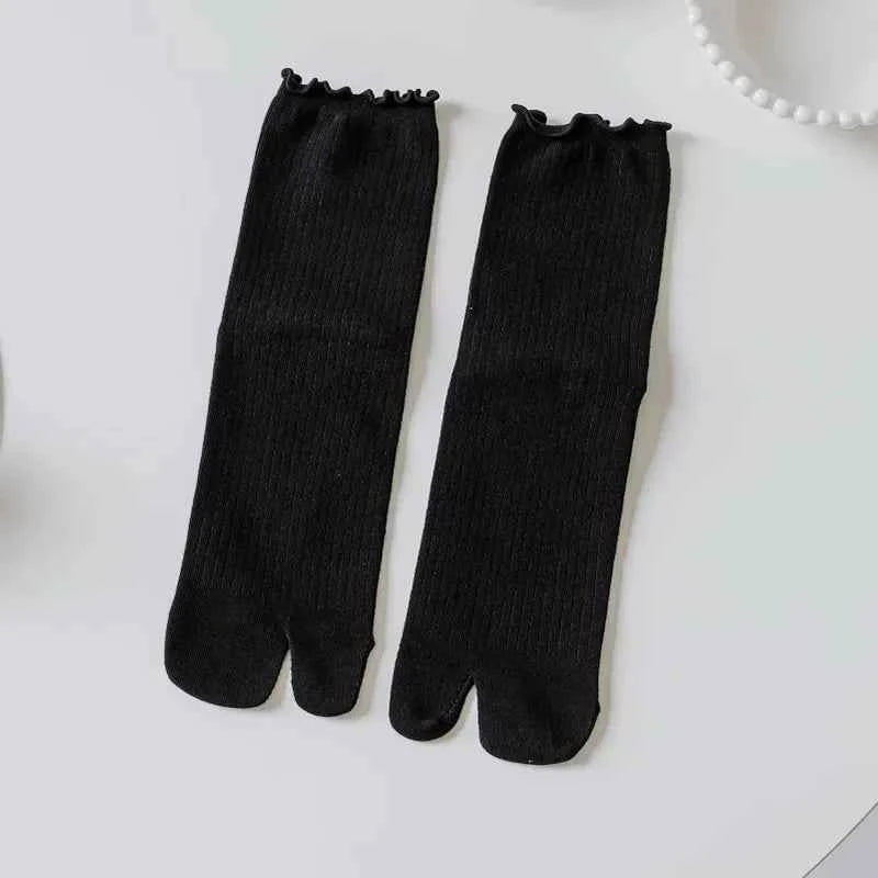 Japanese Ruffled Edge Cotton Split Toe Socks Solid Color Two-Toed Sock Unisex Harajuku Simple Tabi Socks High Elastic Hosiery