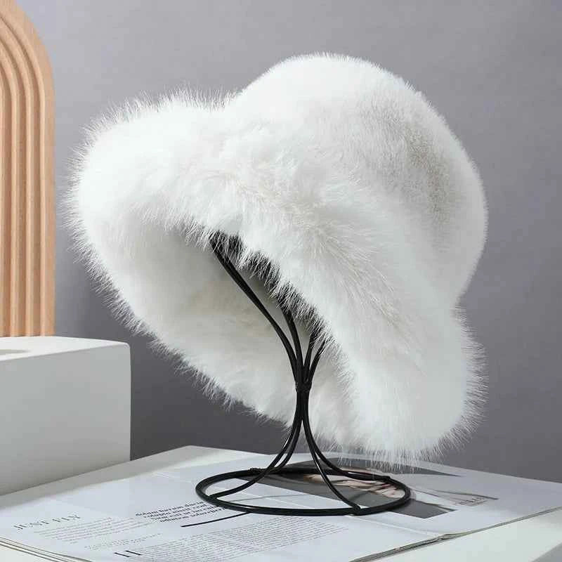 2025 Fluffy Faux Fur Bucket Hats Women Rabbit Fur Warm Thick Plush Winter Hat Lady Fashion Luxury Panama Furry Fisherman Cap Y2k