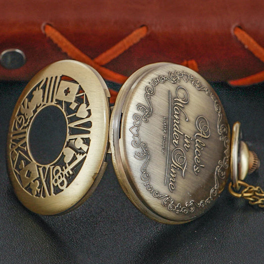 Bronze Fairy Tale Alice Poker Rabbit Hollow Characteristic Quartz Pocket Watch Retro Men's and Women's Necklace Pendant Gift SS69