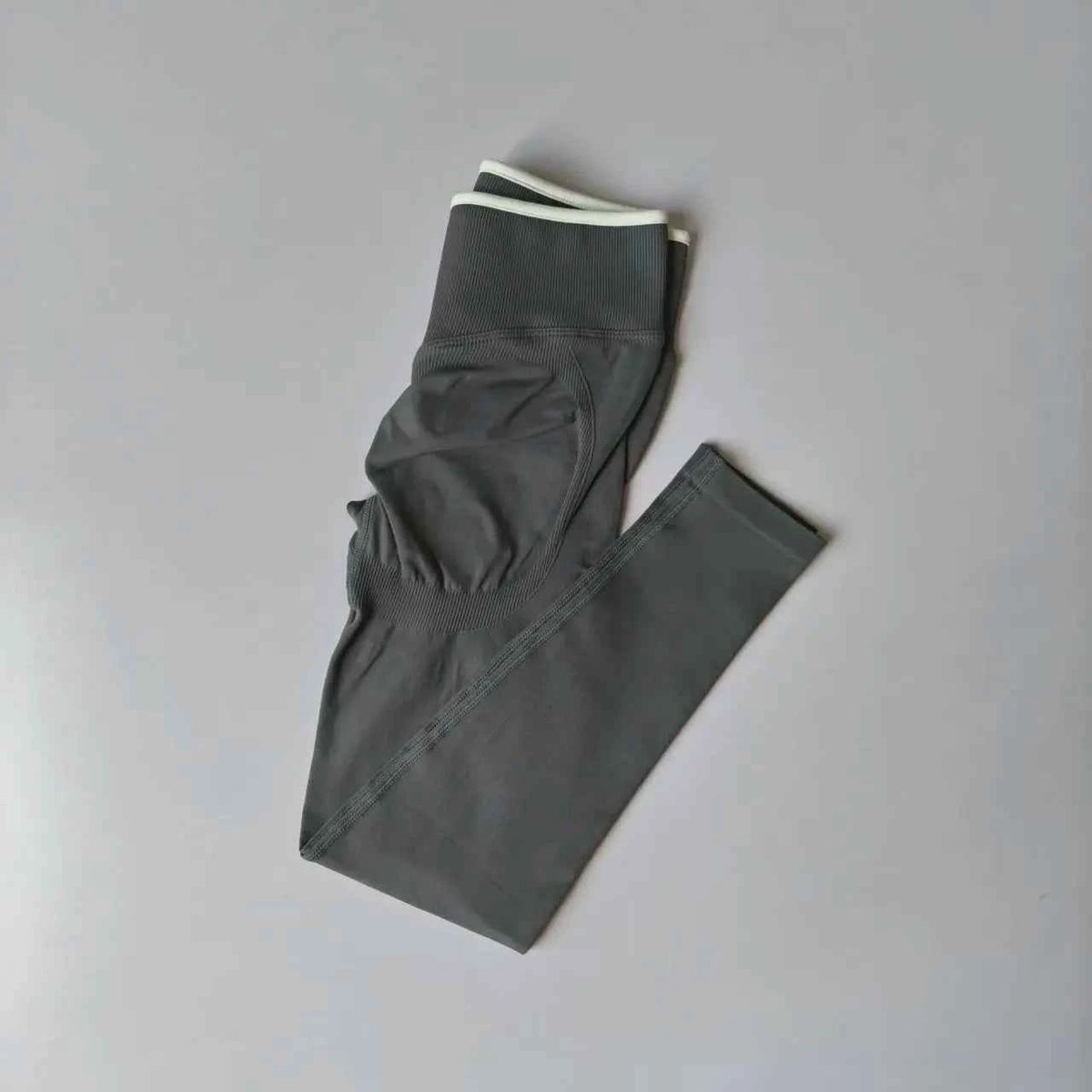 Seamless High Waist Yoga Pants Women Tummy Control Leggings Stretchy Soft Workout Running Leggings Comfortable Gym Sports Tights