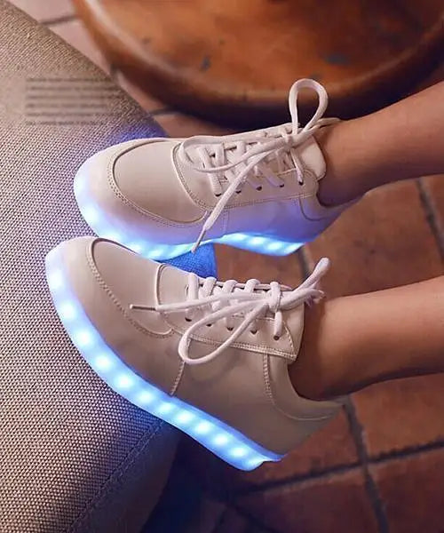 Comemore 2022 Adult Unisex Womens Mens Kid Luminous Sneakers Glowing USB Charge Boys LED Colorful Light-up Shoes Girls Footwear SS69