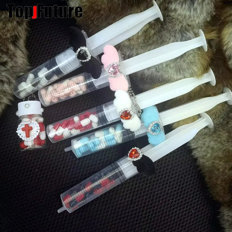 Harajuku Goth Lolita Y2K Girl Blood vessel pendant Halloween cosplay props Syringe Hospital ornament Pill bottle Key Chain SS69