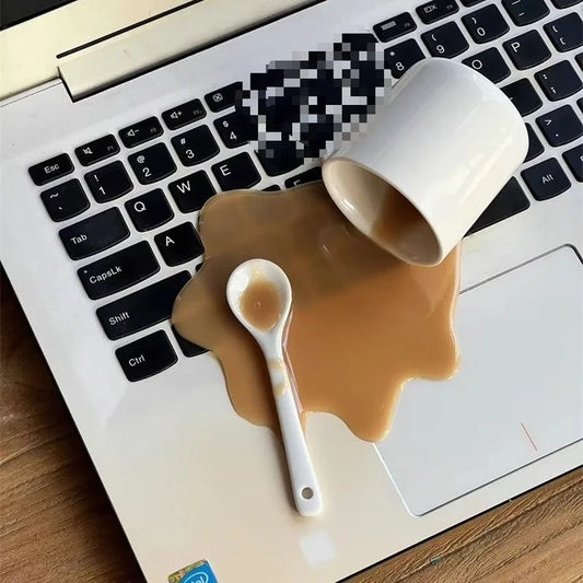 New Spilled Coffee Spilled Sand Sculpture Scary Novel Strange Desktop Decoration Toys Funny Gifts Phone Holder