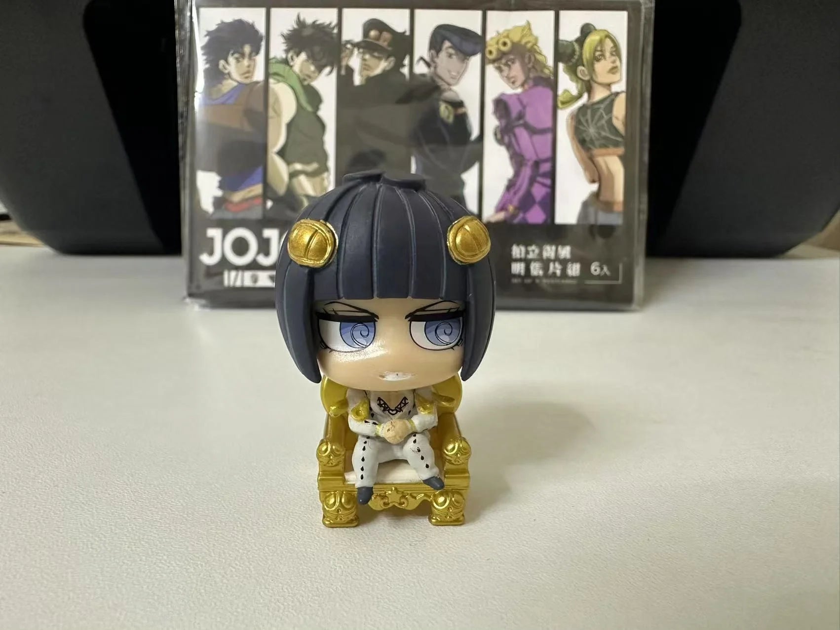 BANDAI JOJOs WORLD3 Bizarre Adventure Action Figure Toy Amine Q Version 4.5cm DIO Bruno Bucciarati Toys Gifts