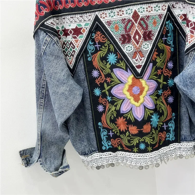 Streetwear Fashion Embroidery Sequins Denim Jacket Women Cowboy Outerwear Autumn Vintage Blue Big Pocket Jeans Jackets Female SS69