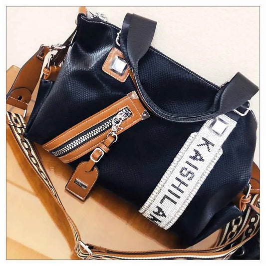 2022 New Female Fashion Brand Shoulder Bag Luxury Vintage Leather Handbag Women Medium Size Daily Work Boston Bag Messenger Bags