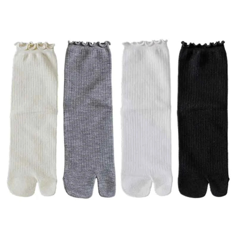 Japanese Ruffled Edge Cotton Split Toe Socks Solid Color Two-Toed Sock Unisex Harajuku Simple Tabi Socks High Elastic Hosiery