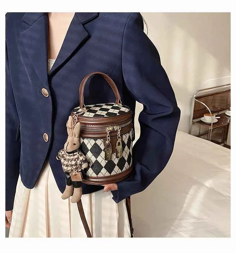 Women's Bag for Women Fashion Luxury Designer Zipper Small Handbags For Women Leather Bucket Shoulder Bag 2023 New Trend Pendant