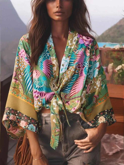 Boho Queens Peacock Short Robe Kimono Swimsuits Women Fashion Floral Batwing Sleeves Rayon Bohemian Bikini Cover Ups Beachwear