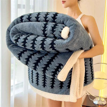 Thicken Warm Flannel Blanket Super Soft Fluffy Queen Blanket Single Double Size Cozy Skin-friendly Multifunctional Nap Blanket