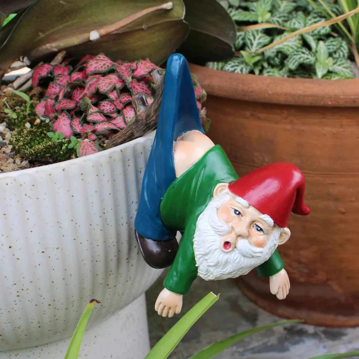 1pcs funny dwarves, dwarves with pants hanging branches, fun flowerpot pendants, resin crafts