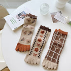 Womens Autumn And Winter Pure Cotton Five Finger Socks Printed Split Toe Socks Vintage Comfortable Socks