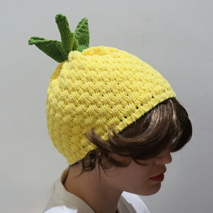 Creative Warm Knitted Fruit Hat Thick Soft Strawberry Pullover Cap Brimless Stretchy Skiing Hat Winter Head Accessory