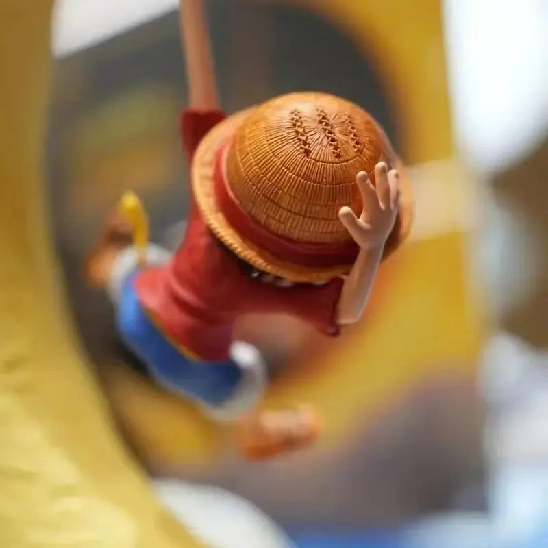 Bandai One Piece Luffy Magnetic Moon Lamp