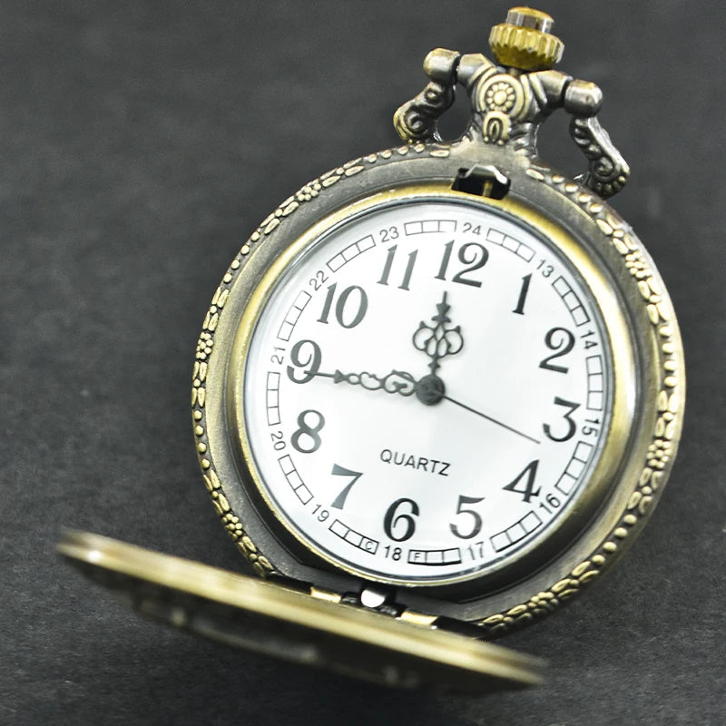 Vintage Bronze Clamshell Creative Handsome Cat Design Necklace Quartz Pocket Watch Gift Universal Male And Female Students SS69