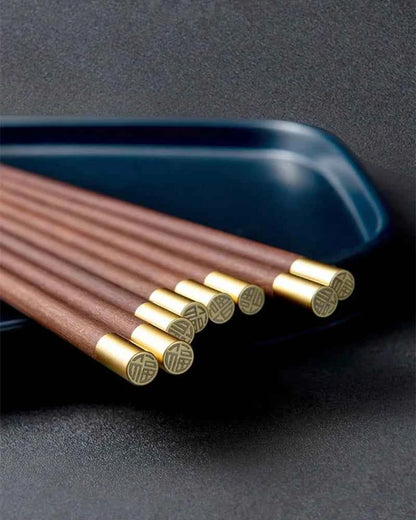 High Quality Premium Natural Red SandalWood Chopsticks Gift Box Packaging Household Cutlery Tableware Set Chinese Chopsticks