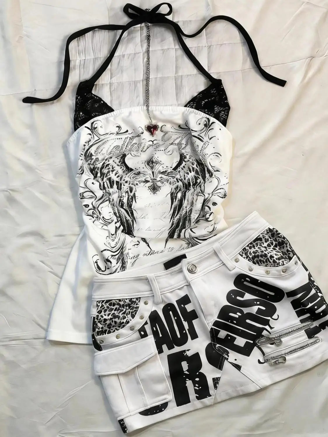 Gothic Punk Sleeveless Tops Women Y2k Cropped Vest Summer Retro Style Tank Top Female Streetwear Printed Casual Slim Fit Tees