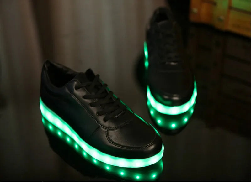 Comemore 2022 Adult Unisex Womens Mens Kid Luminous Sneakers Glowing USB Charge Boys LED Colorful Light-up Shoes Girls Footwear SS69