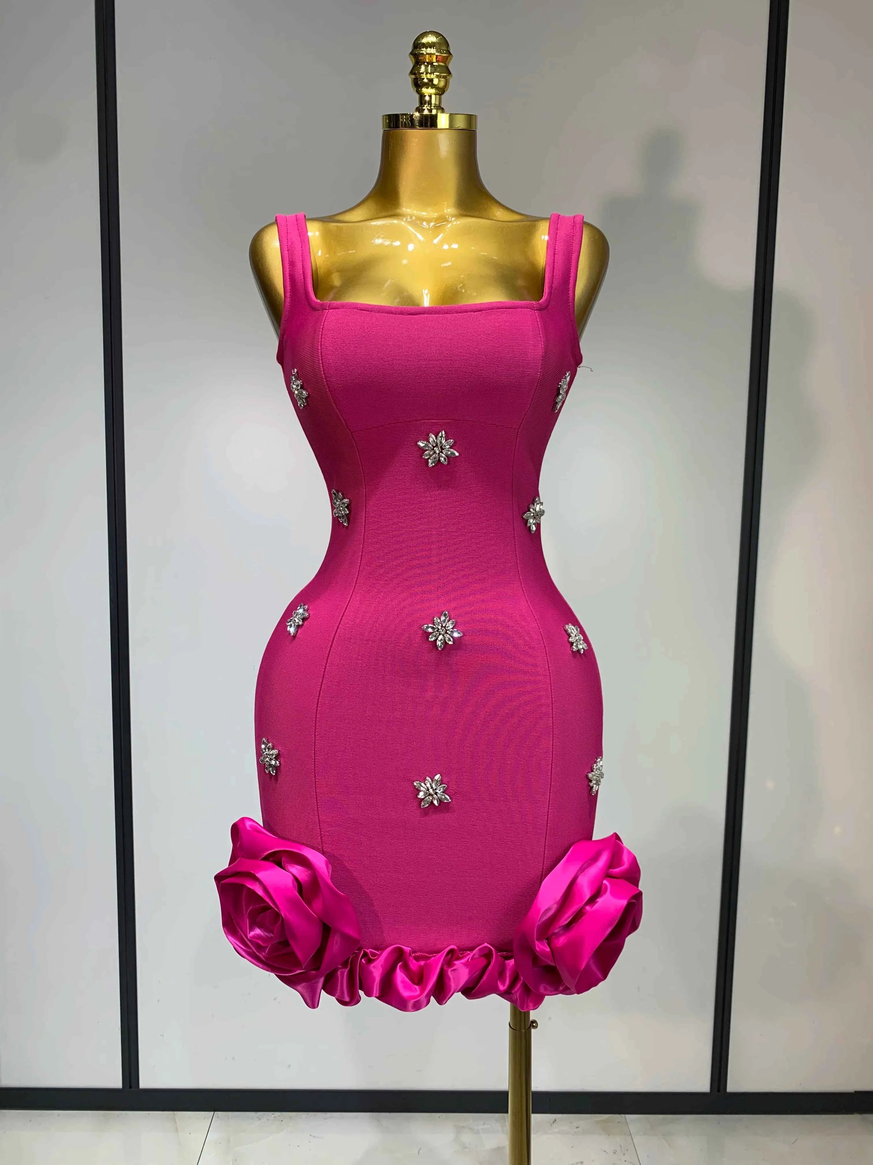 Women Sexy Square Collar Sparkly Rhinestone Bodycon Mini Bandage Dress Celebrate Evening Party Elegant Luxury Birthday Dress