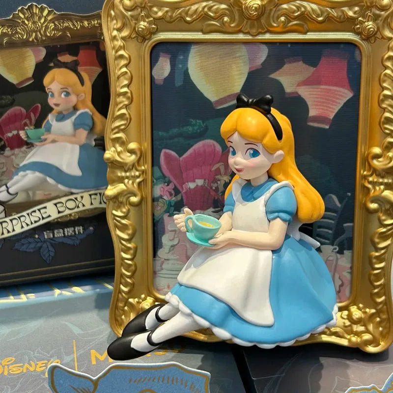 Original Disney Alice In Wonderland Blind Box Art Gallery Series Trendy Collectible Desktop Ornament Model Birthday Gift SS69
