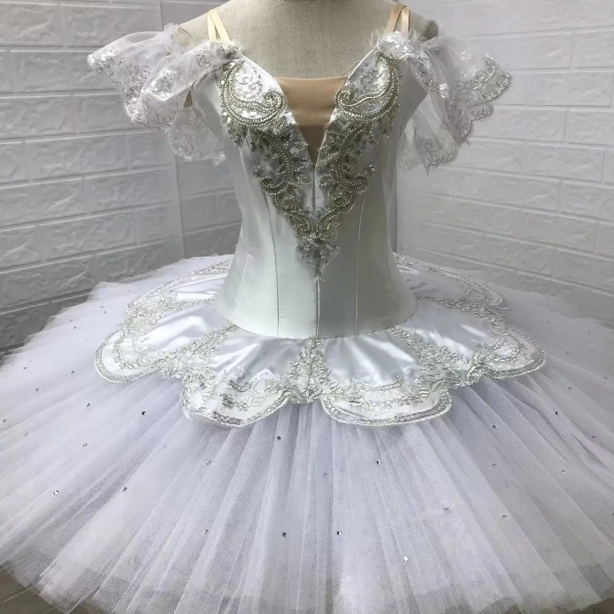 Professional Classical Pancake Ballet Tutu with 9-Layer Stiff Tulle