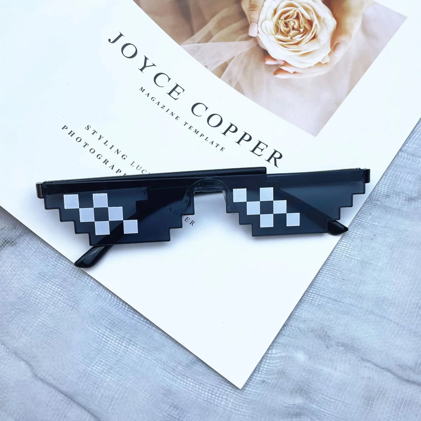 2Pcs Mosaic Sunglasses Cool Party Vintage Shades Eyewear For Men Pixelated Sunglasses Funny Women Glasses