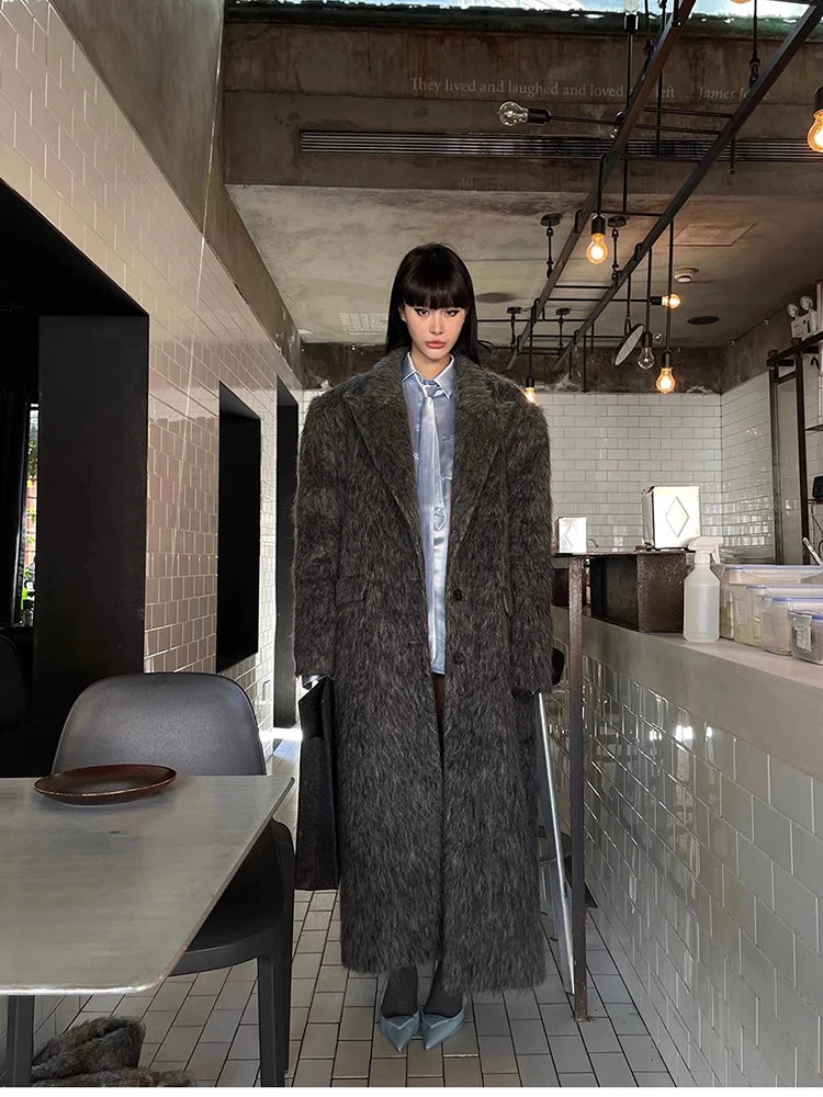 Mauroicardi Autumn Winter Oversized Extra Long Warm Thick Gray Wool & Blends Coat Women Loose Casual Fluffy Korean Fashion 2024