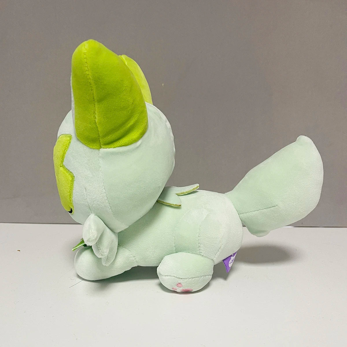 Anime Eeveelution Eevee Espeon Umbreon  Vaporeon Peluche Doll Sylveon Sprigatito Charizard Plush Toys Stuffed Plushies Doll Gift