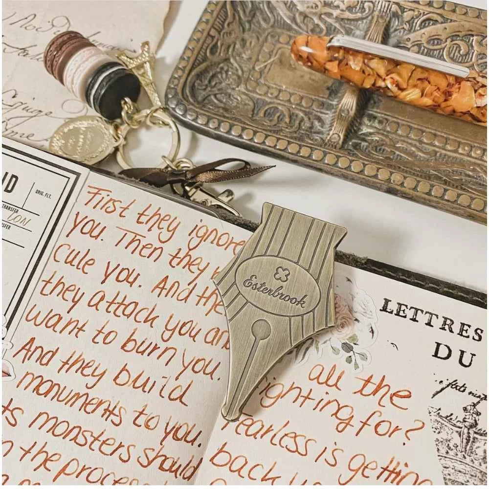 Vintage Pen Nib Shape Metal Page Holder Clip Journal Notebook Decoration Cute Bookmark Planner Accessories