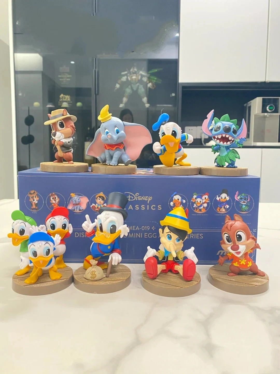 Disney Classic Series Surprise Blind Box Collectible Figurine Donald Duck Stitch Cute Cartoon Model Figure Toy Boy Birthday Gift SS69