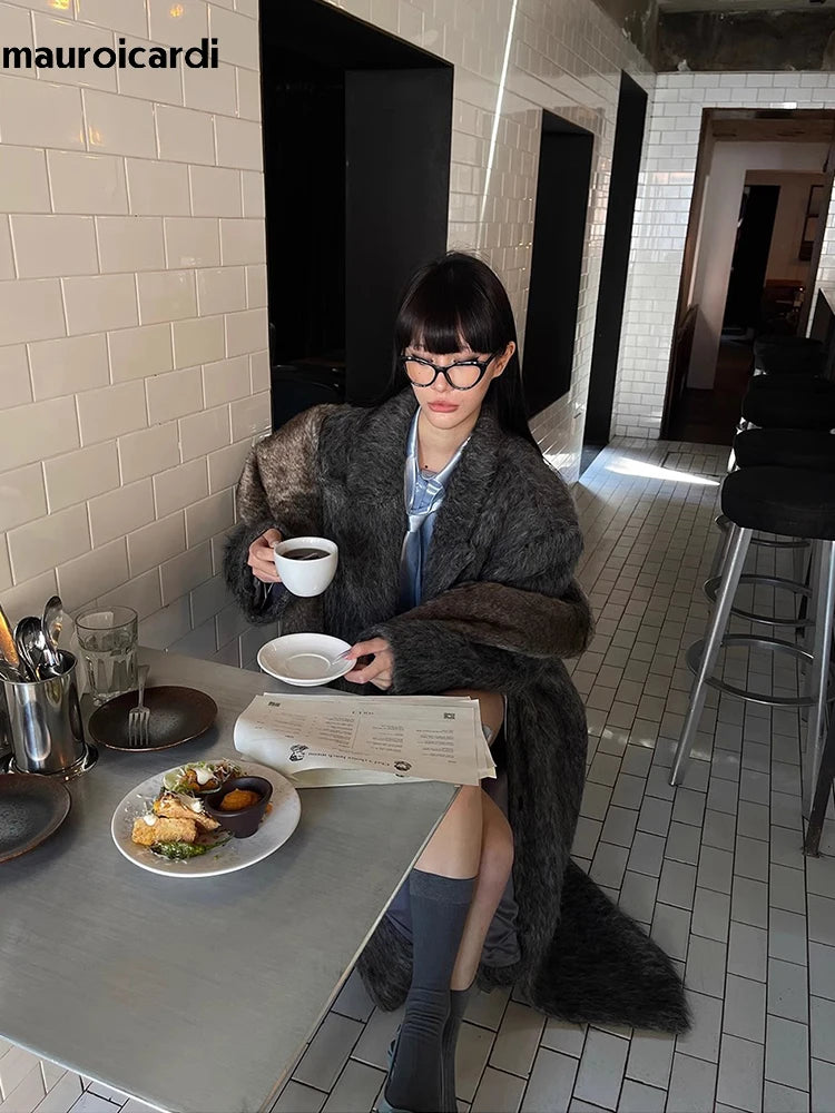 Mauroicardi Autumn Winter Oversized Extra Long Warm Thick Gray Wool & Blends Coat Women Loose Casual Fluffy Korean Fashion 2024