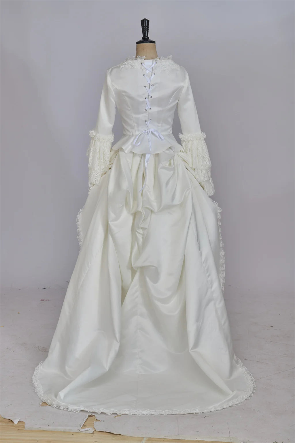 Musical The Phantom of The Opera Christine Daae Cosplay costume Victorian white Bridal Dress Masquarade Dress Gown custom made