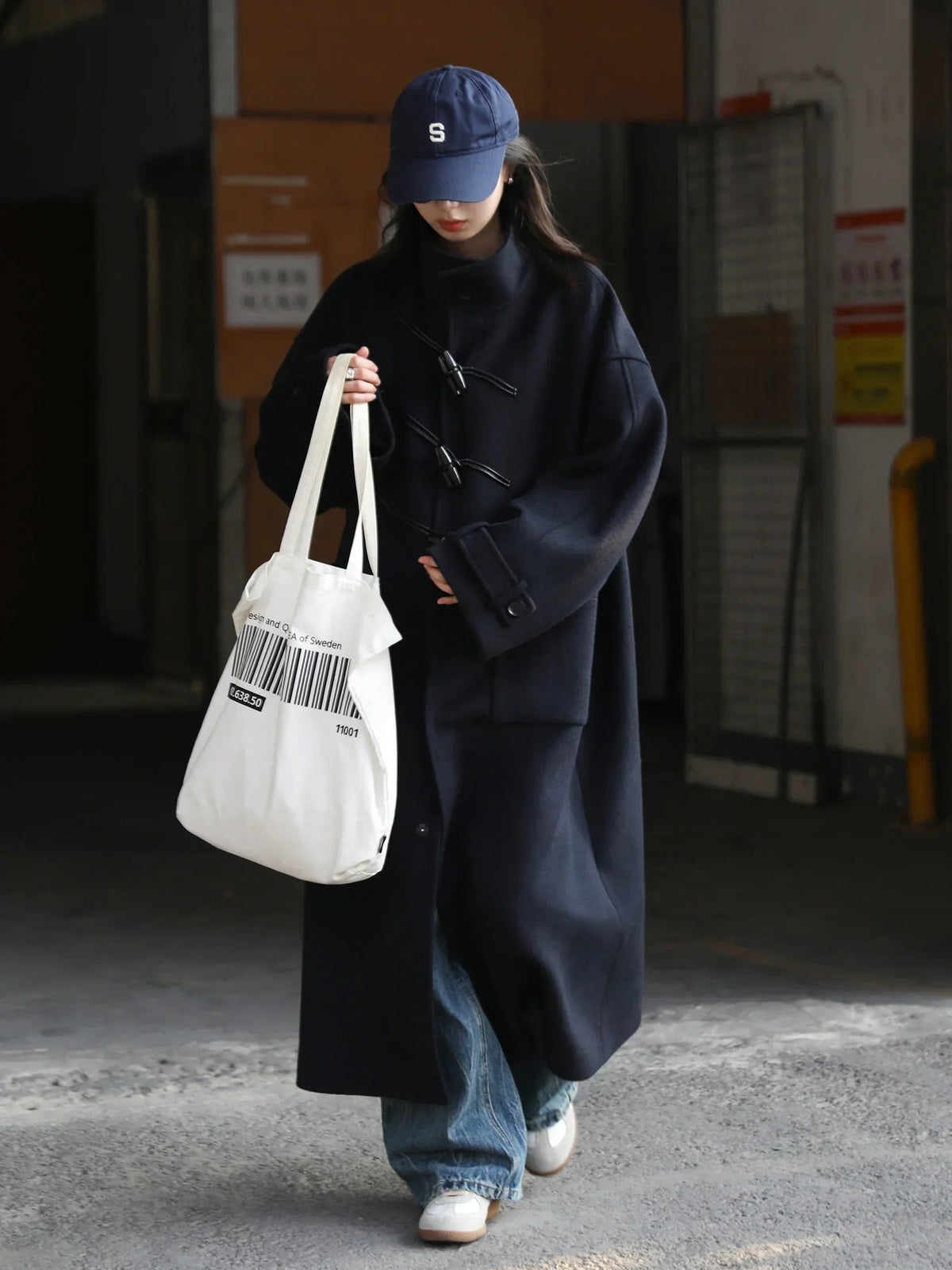CHIC VEN Women Long Woolen Coats Single Breasted Loose Stand Collar Cow Horn Buttoned Office Ladies Overcoat Autumn Winter 2026