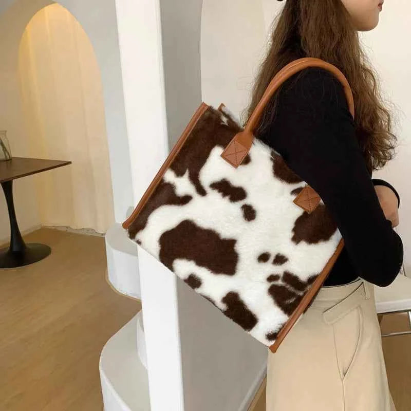 Winter Faux Fur ,Leopard Print Designer Shopper Totes, Fashion Soft Plush Women Shoulder Bags, Large Capacity Handbags and Purse