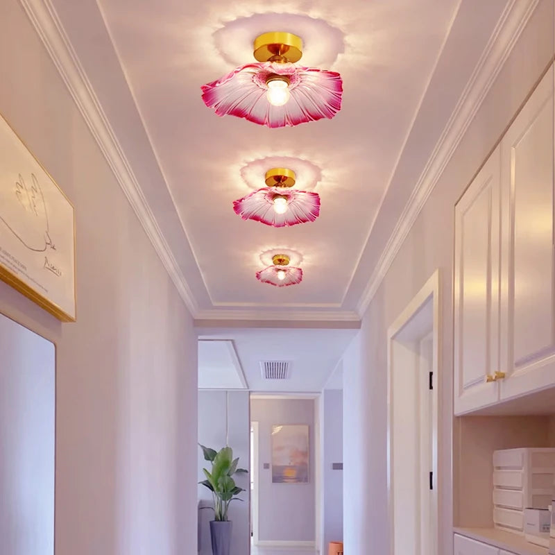 Vintage Pendant Lights Flower Glass Hanging Lamps Home Decoration Lighting Living Room Bedroom Bedside Light Fixture Indoor Shop