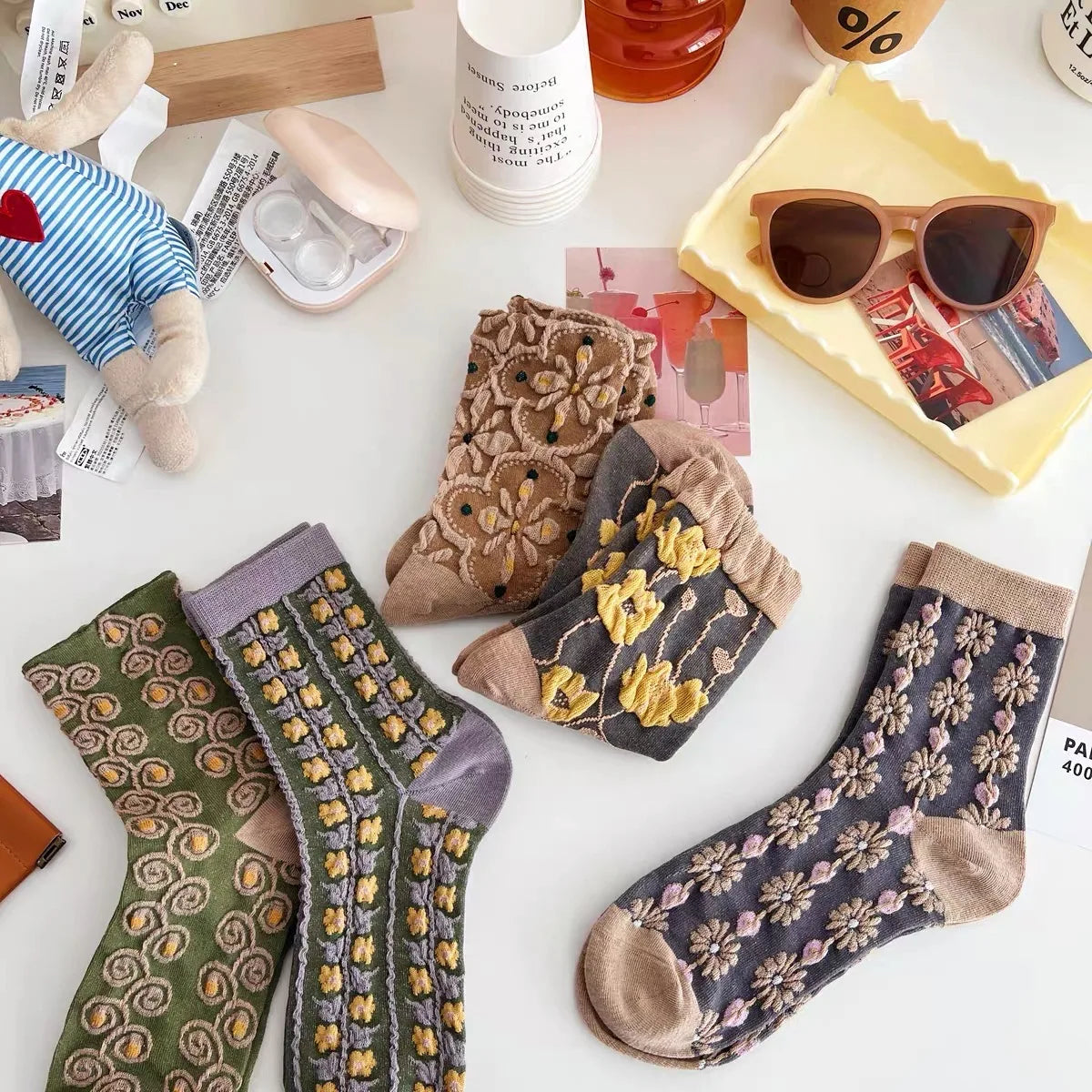 Cotton Fashion Korea Harajuku Retro Floral Vintage Woman Socks Novelty Ethnic Elegant Casual Ladies Girls Dress Brown Sox Autumn SS69
